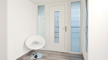 zu den REHAU GENEO Haustüren Bildquelle: REHAU